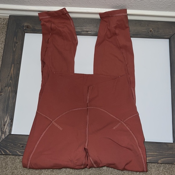 Lululemon InStill High-Rise Tight 25" US W size 4 - Picture 5 of 7